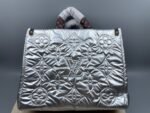 Louis Vuitton Pillow Onthego GM Tote Bag 16.1in/ 41cm Silver For Women M21053 - Image 2