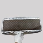Louis Vuitton Pillow Onthego GM Tote Bag 16.1in/ 41cm Silver For Women M21053 - Image 5