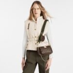 Louis Vuitton Multi Pochette Accessoire Shoulder Bag 9.4in/ 24cm Khaki Monogram Canvas Gold Hardware For Women M44813 - Image 2