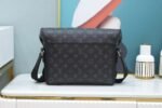 Louis Vuitton Messenger PM Voyager Bag Black For Women 33cm / 12.6in M40511 - Image 2