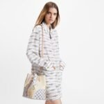 Louis Vuitton Néonoé MM Beige For Women 10.2in/26cm N40474 - Image 3