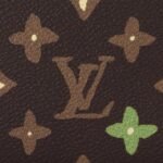 Louis Vuitton Pochette Voyage Souple Pouch 11.8in/ 30cm Brown Monogram Craggy Gold Hardware For Men M83568 - Image 6
