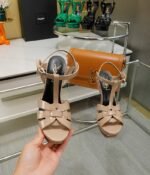 Saint Laurent Tribute Platform Sandals In Patent Beige For Women - Image 4