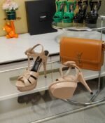 Saint Laurent Tribute Platform Sandals In Patent Beige For Women - Image 2