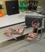 Saint Laurent Tribute Platform Sandals In Patent Pink For Women - Image 2