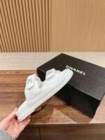Chanel Sandals With Chanel Logo White For Women - Image 3
