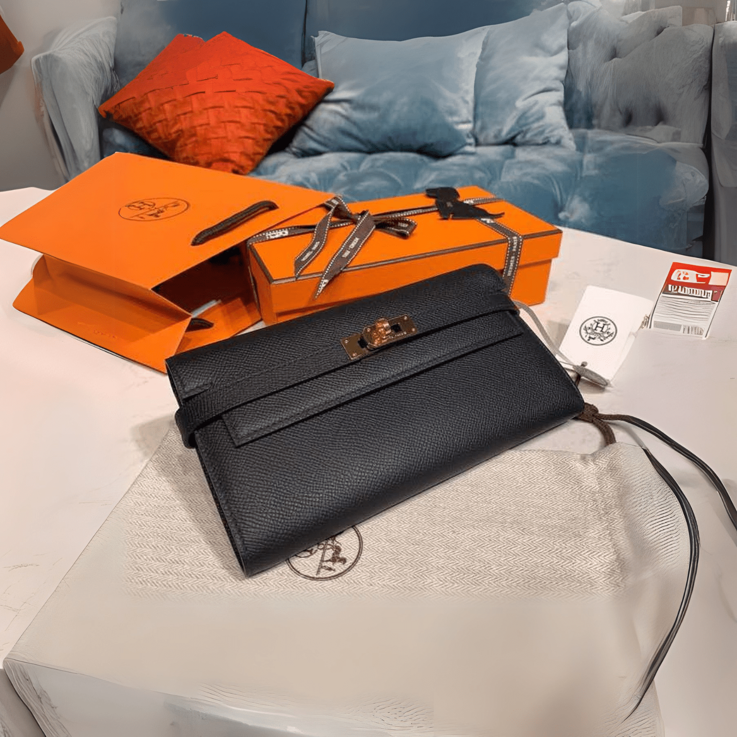 Temafe.com-Bag-1500-x-1500-px-3-min.png Hermes Kelly Wallet To Go Woc Black With Gold Toned Hardware Bag For Women 8.2in/21cm - Image 1