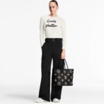 [True-to-ORIGINAL] Louis Vuitton Neverfull MM Tote Bag 12.2in/ 31cm Black/ Beige Monogram Empreinte Gold Hardware For Women M58907 - Image 3
