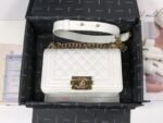 Chanel Boy Flapbag White - Image 5