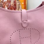 Hermes Evelyne III 29 Bag Pink With Silver-Toned Hardware - Image 2