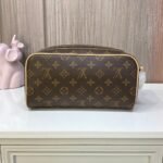 Louis Vuitton King Size Toiletry Monogram Canvas Brown M47528 - Image 2