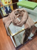 Gucci Muffler Stole Scarf Light Brown 200cm/79in For Women - Image 4
