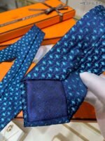 Hermes Crane Motif Tie Blue Hermes Men Tie - Image 4