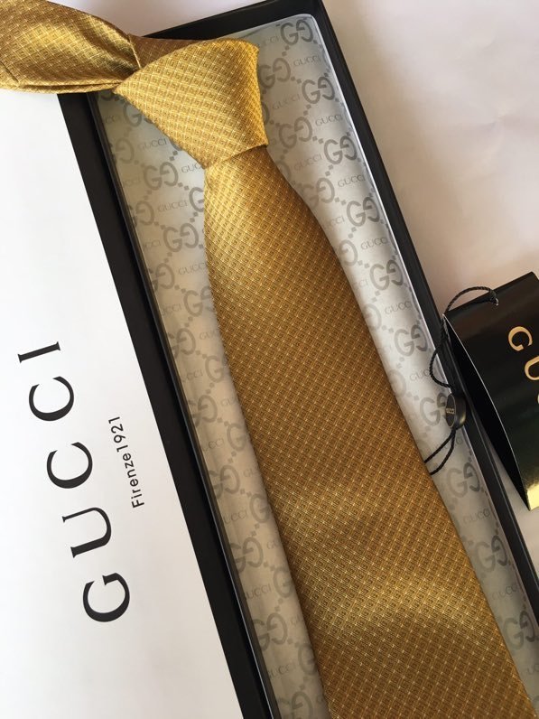 ab9e092a.jpg Gucci Silk Tie Yellow GG Men Tie - Image 1