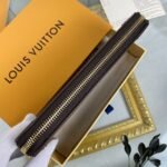 Louis Vuitton Zippy Wallet Trunk Monogram Canvas For Men, Men's Wallet 7.7in/19.5cm LV - Image 5