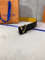 Louis Vuitton Initiales Reversible - Image 3