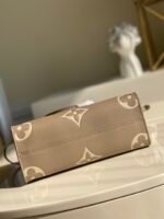 Louis Vuitton On The Go PM Bag Light-Brown - Image 5