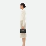 Bottega Veneta Bang Bang Vanity Case 9.1in/ 23cm Black Gold Hardware For Women 789109V3IV18425 - Image 3