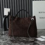 Bottega Veneta Andiamo Medium Top Handle Bag 12.6in/ 32cm Fondant Gold Hardware For Women 766016V1QE62272 - Image 5