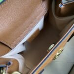 Gucci Diana Mini Tote Bag Brown 655661-17QDT-2582 - Image 6