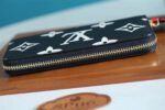Louis Vuitton Crafty Pochette Felicie Monogram Empreinte Black M69515 - Image 4