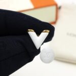 Louis Vuitton Earrings - Image 5