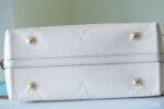 Louis Vuitton CarryAll PM Shoulder Bag 11.6in/ 29.5cm White Gold Hardware For Women - Image 6