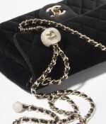 Chanel Classic Flap Bag Black For Women 20cm/7.9in AS1787-B20826-94305 - Image 4