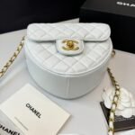 Chanel Mini Heart Bag White AS3191 B07958 10601 - Image 5