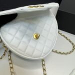 Chanel Mini Heart Bag White AS3191 B07958 10601 - Image 3