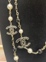 Chanel Pearl Necklace Gold For Women - Image 3