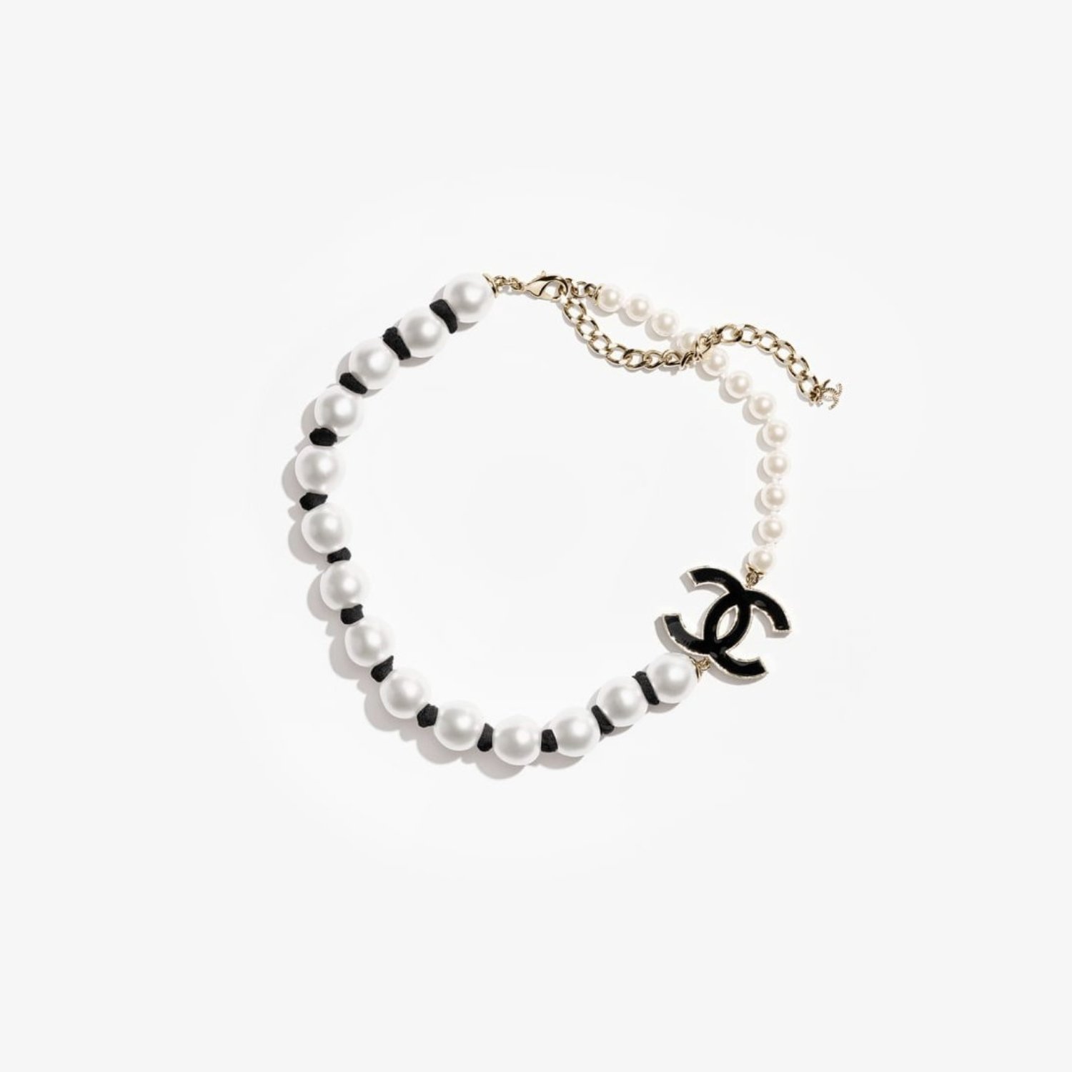 chanel-pearl-necklace.jpg Chanel Pearl Necklace Gold-Toned For Women ABF365-B19977-NAFTS - Image 1