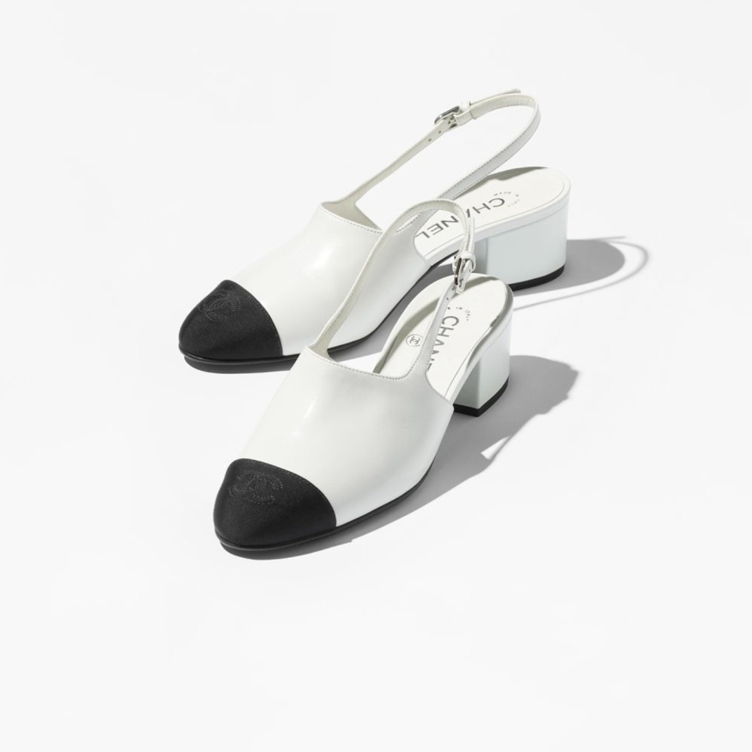 chanel-slingbacks-7.jpg Chanel Slingbacks White/Black For Women G46279-B19546-NAEET - Image 1