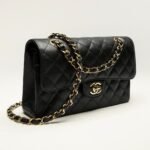 Chanel Classic Small Shoulder Bag 9.1in/ 23cm Black Gold Hardware For Women A01113-Y01864-C3906 - Image 5