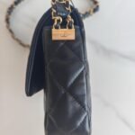 Chanel Wide Shoulder Bag 8.1in/ 20.5cm Black Gold Hardware For Women - Image 6