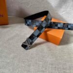 Louis Vuitton Initiales Reversible LV Belt Damier Graphite Giant Blue LV Women Belt