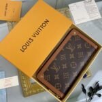 Louis Vuitton Zippy Wallet Trunk Monogram Canvas For Men, Men's Wallet 7.7in/19.5cm LV - Image 3
