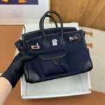 Hermes Birkin Cargo 25 Top Handle Bag 9.8in/ 25cm Dark Blue Silver Hardware For Women - Image 2