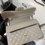 Chanel Classic Large Crossbody Bag 11.8in/ 30cm Grey Silver Hardware For Women - Image 7