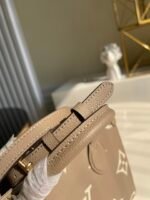 Louis Vuitton On The Go PM Bag Light-Brown - Image 2