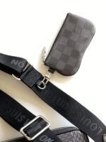 Louis Vuitton Trio Messenger Damier Graphite Black N50017 - Image 3