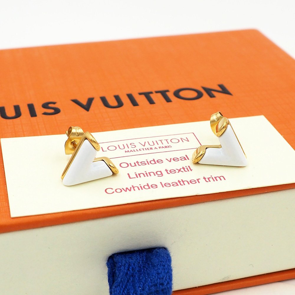 fc2fc1a7.jpeg Louis Vuitton Earrings - Image 1