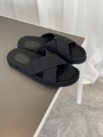 Gucci Men’s GG Crisscross Slide Sandals Black For Men 429362 - Image 2