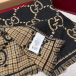 Gucci Check GG Scarf Black And Beige 70.8in/180cm ‎660025 4G386 1079 - Image 4
