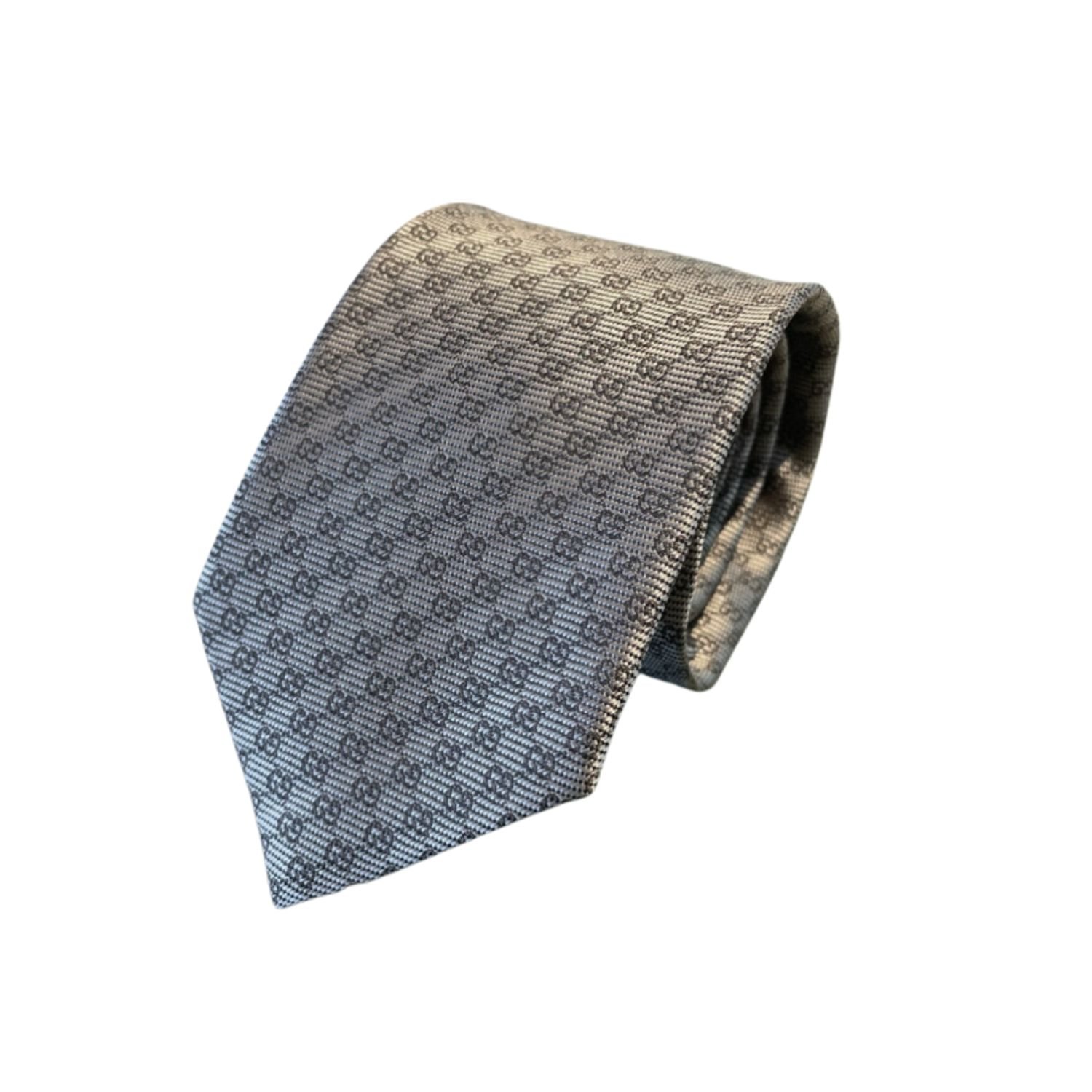 gucci-monogram-interlocking-G-tie-light-beige.jpg Gucci Monogram Interlocking G Jacquard Tie Light Grey For Men - Image 1