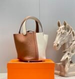 Hermes Picotin Lock 18 Bag Cream/Brown For Women 7.1in/18cm - Image 4