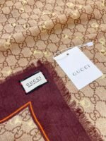 Gucci Horsebit Cashmere Square Scarf Beige 140cm/55in For Women - Image 7
