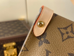 Louis Vuitton Onthego MM Tote Bag 13.8in/ 35cm Trianon Grey Gold Hardware For Women M12415 - Image 6