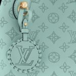 Louis Vuitton Blossom PM Bag For Women 7.8 Inches/ 20 Cm - M24930 - Image 3