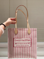 Louis Vuitton Carry It Beige Plum For Women 14.6in/37cm M15121 - Image 2